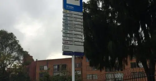 PARADERO SITP BARRIO EL LISTON  007A00